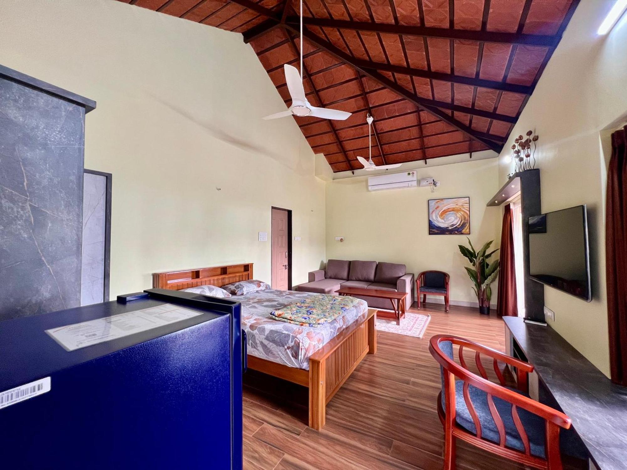 Karkera Beach Villa Malpe Esterno foto